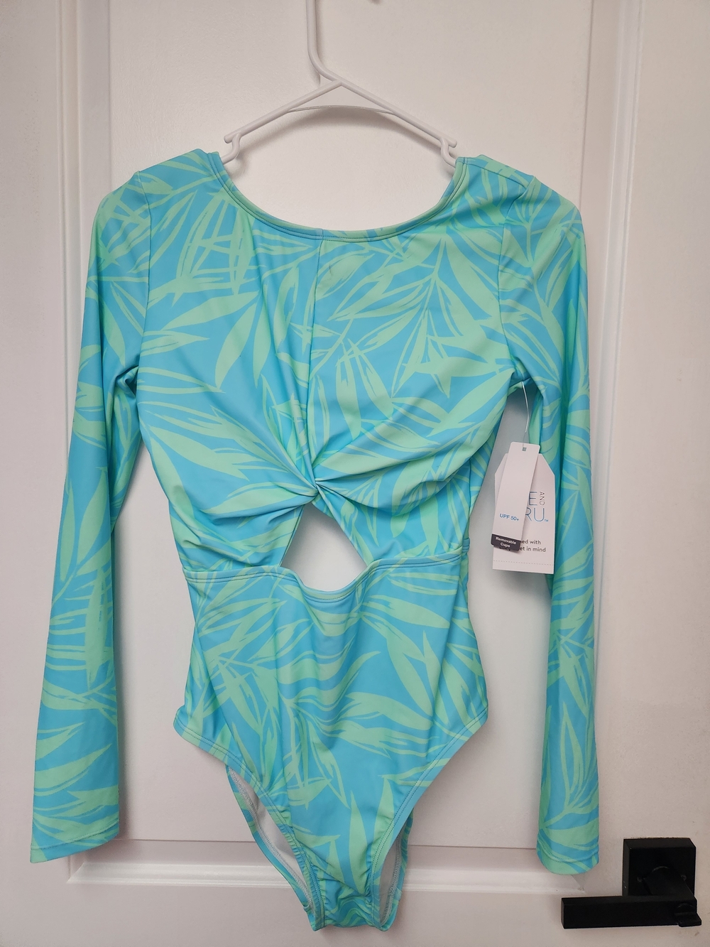 Time and Tru Long Sleeve Cutout One-Piece Swimsuit | Size S (3-5) | NWT